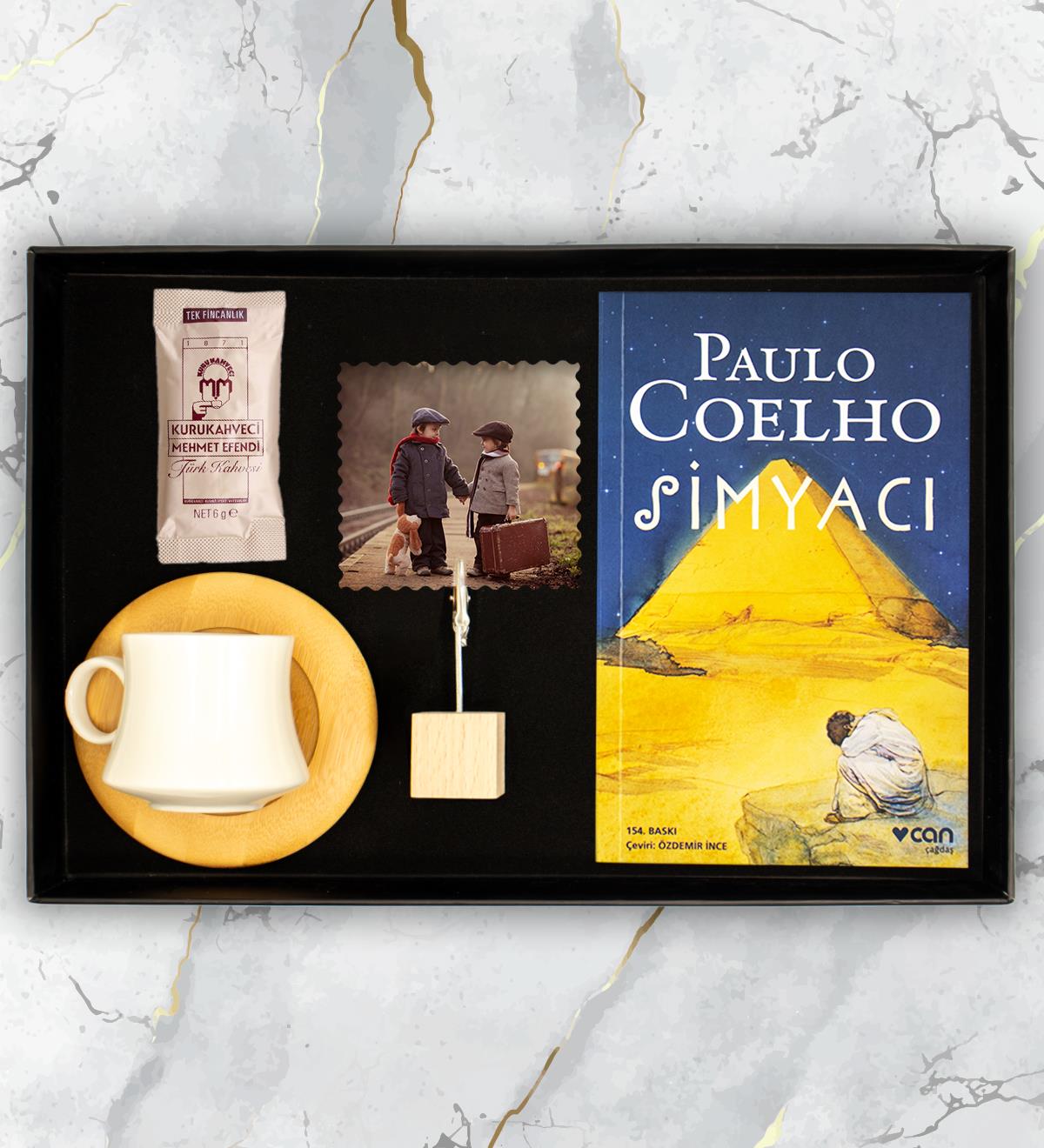 Paulo%20Coelho-Simyacı%20Kitap,%20Bambu%20Fincan,%20Fotoğraflı%20Not%20Tutacağı%20ve%20Kahve%20Seti